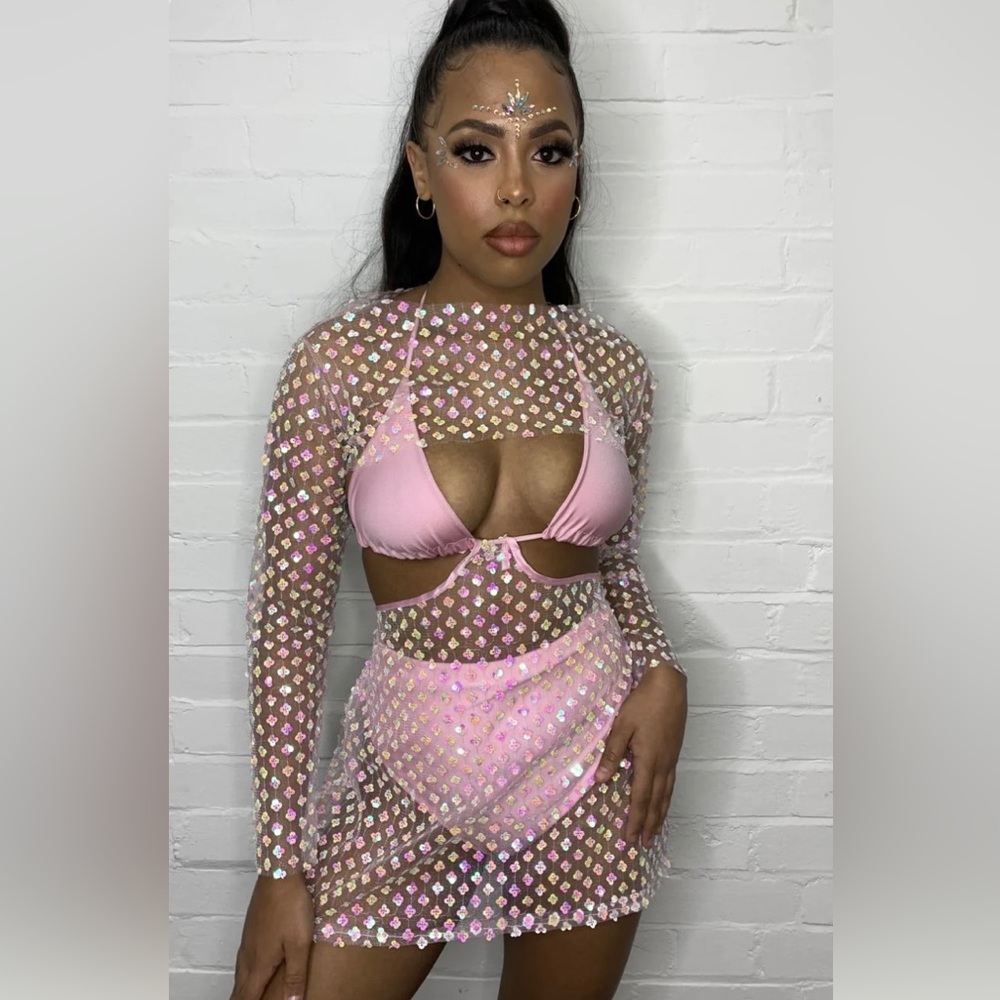 LOVE WILD ROSE, 2 Piece Set - Handmade Pink Flower Sequin Crop Top & Skirt